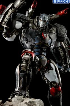 Optimus Primal DLX Collectible Figure - Beast Wars Universe Version