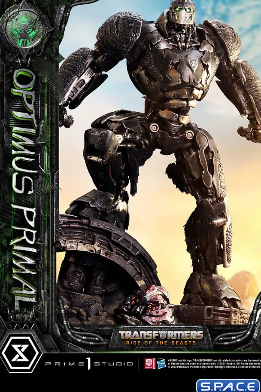 Optimus Primal Museum Masterline Statue