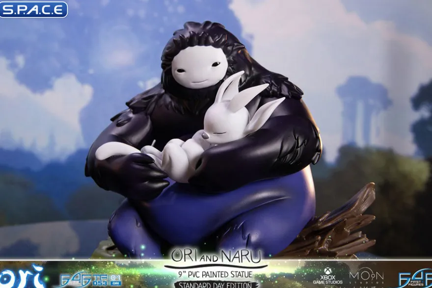 Ori & Naru PVC Statue - Day Variation