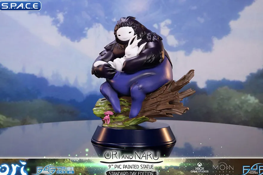 Ori & Naru PVC Statue - Day Variation