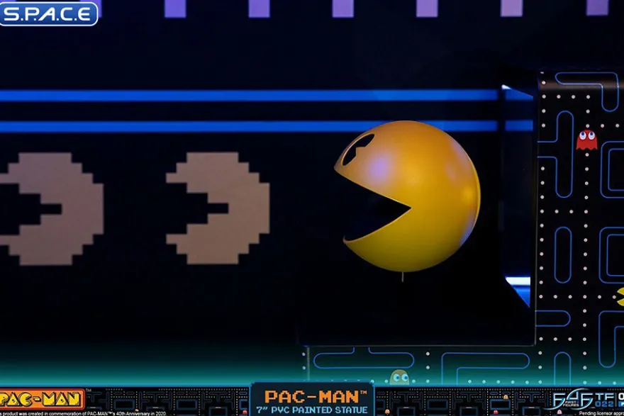 Pac-Man PVC Statue