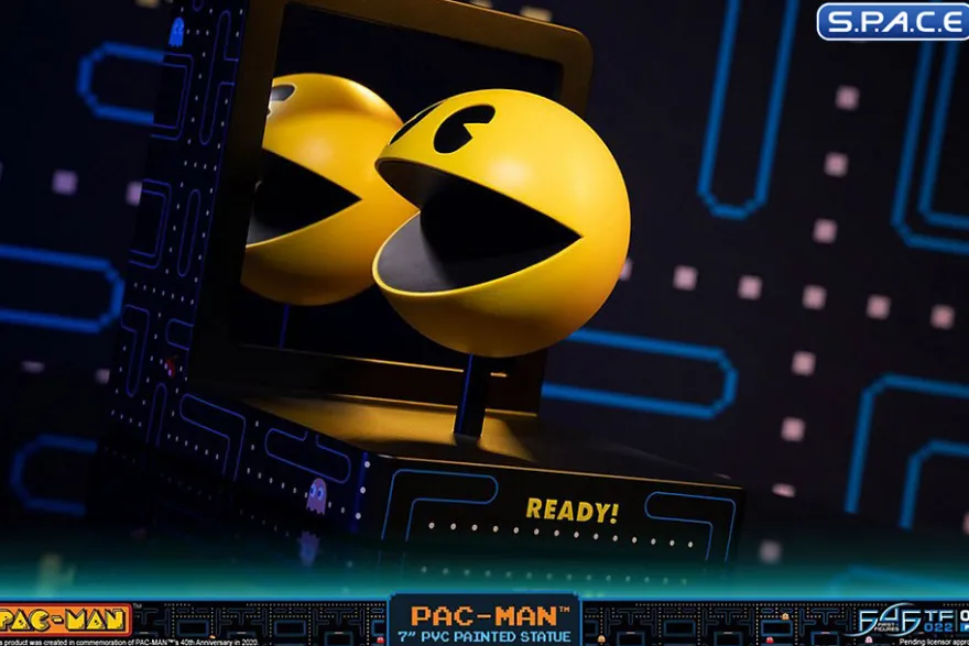 Pac-Man PVC Statue