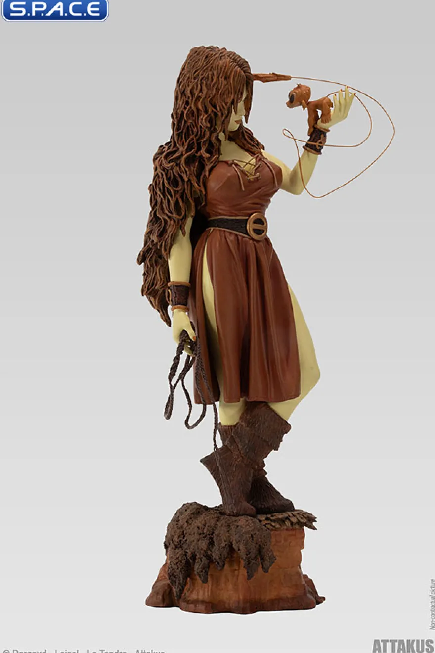 Pelisse mit Pelzchen Statue - Sepia Version