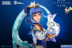 Porcelain Lux Master Craft Statue
