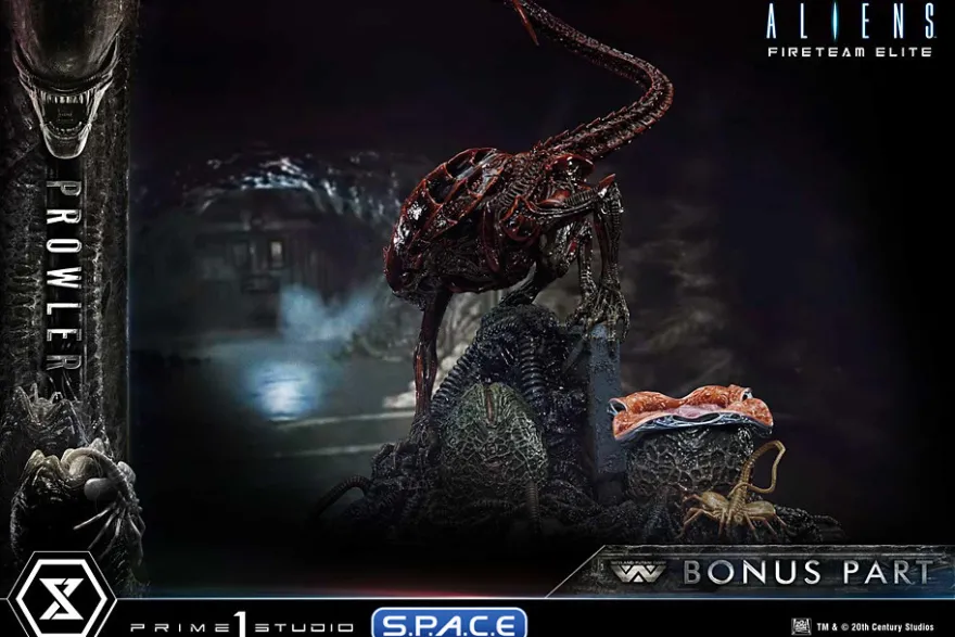 Prowler Alien Concept Masterline Statue