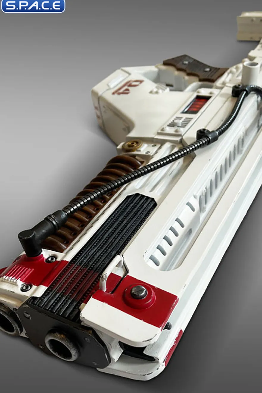 1:1 Pulse Rifle Life-Size Replica