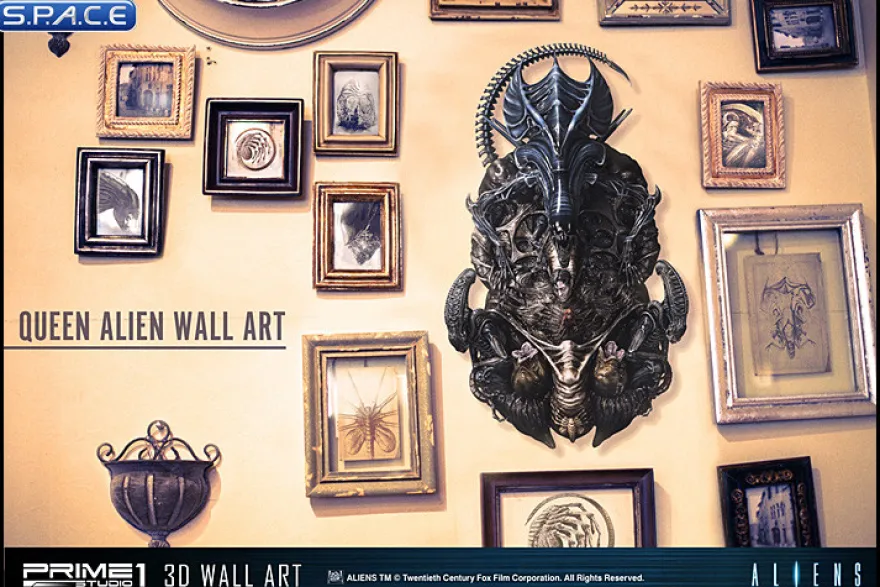 Queen Alien 3D Wall Art