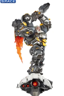 Reinhardt Premium Statue
