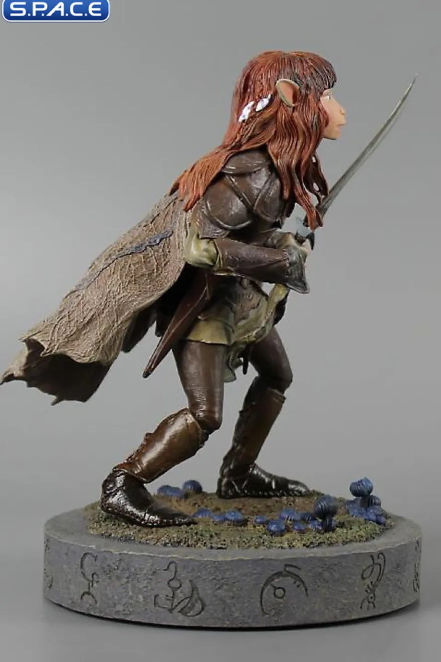 Rian the Gelfling Statue - Red Hair Version