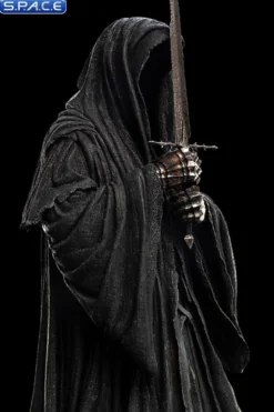 Ringwraith of Mordor Statue