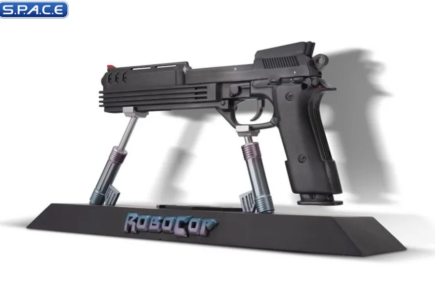 1:1 RoboCop Auto 9 Life-Size Replica