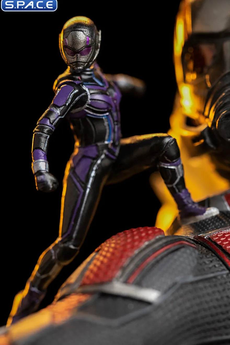 1/10 Scale Ant-Man Deluxe Art Scale Statue