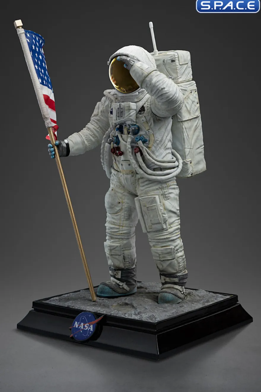 1/10 Scale Apollo 11 Astronaut Art Scale Statue