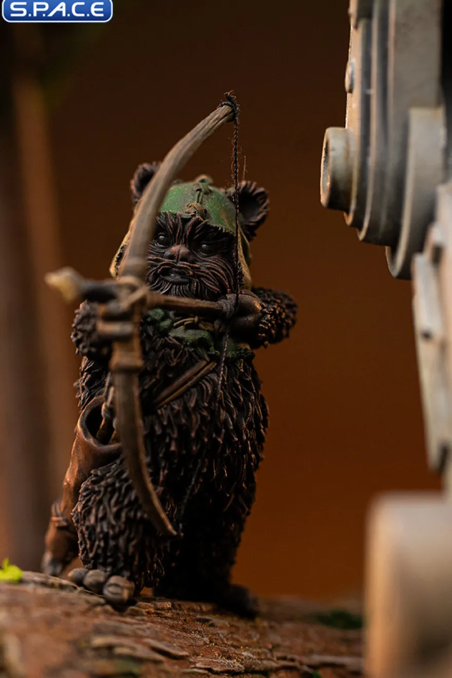 1/20 Scale AT-ST & Chewbacca Demi Art Scale Statue