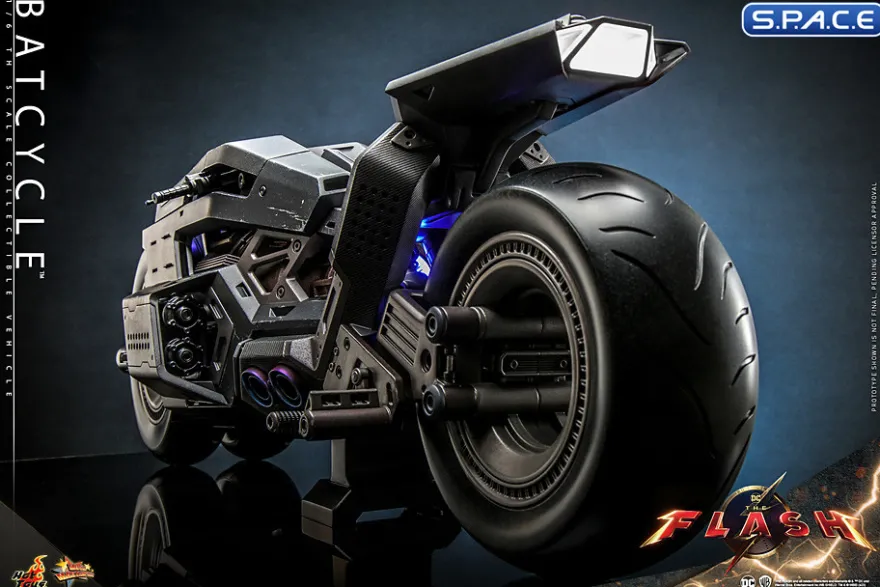 1/6 Scale Batcycle Movie Masterpiece MMS704