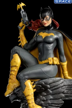 1/10 Scale Batgirl Deluxe Art Scale Statue