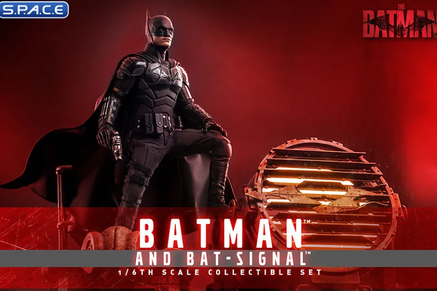 1/6 Scale Batman and Bat-Signal