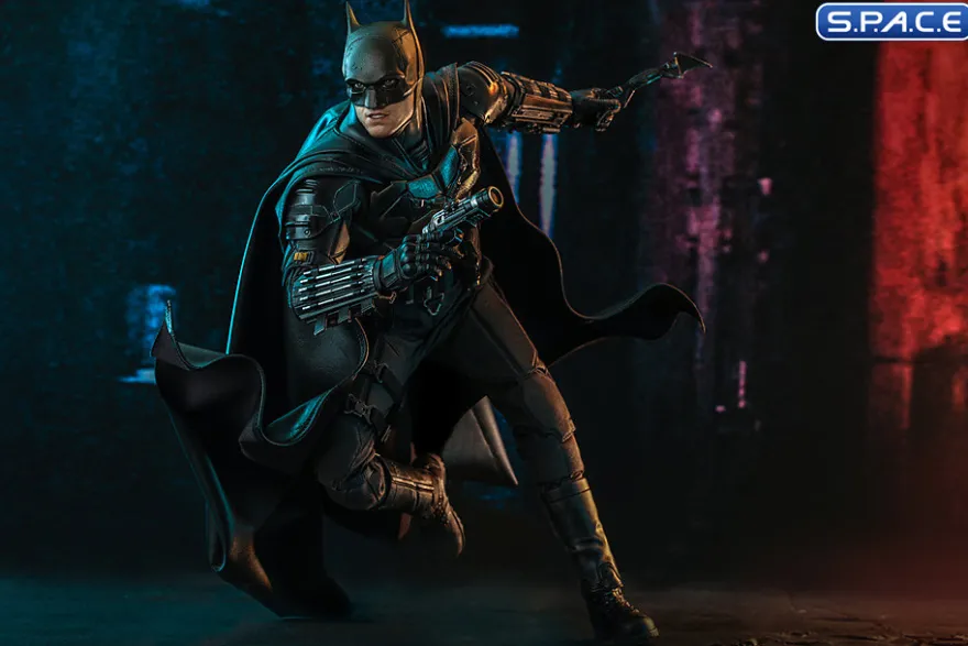 1/6 Scale Batman and Bat-Signal