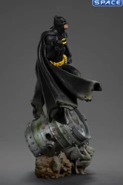 1/10 Scale Batman Deluxe Art Scale