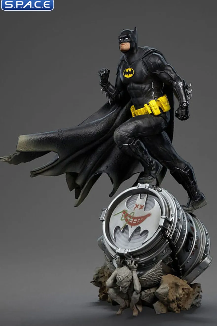 1/10 Scale Batman Deluxe Art Scale