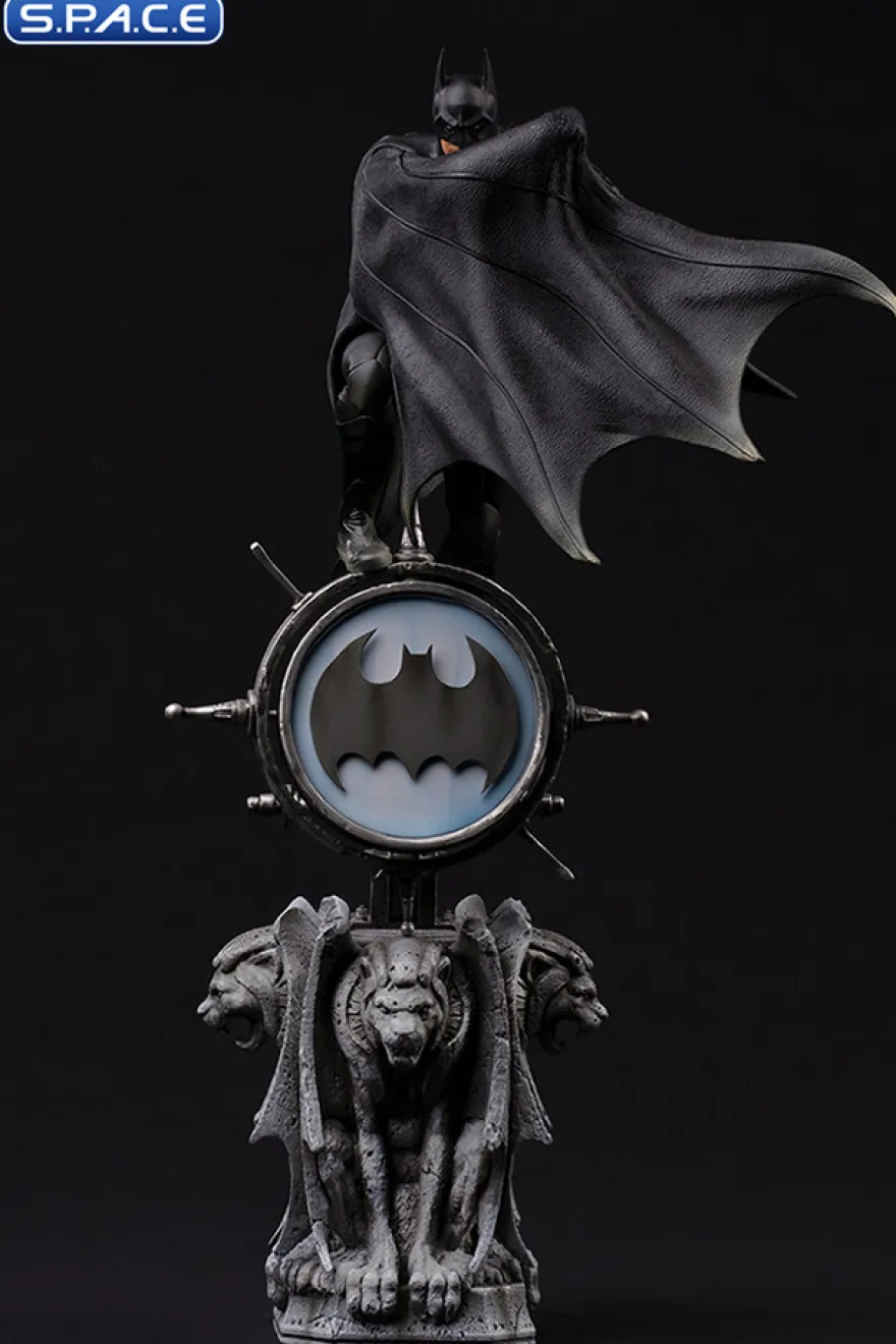 1/10 Scale Batman Deluxe Art Scale Statue
