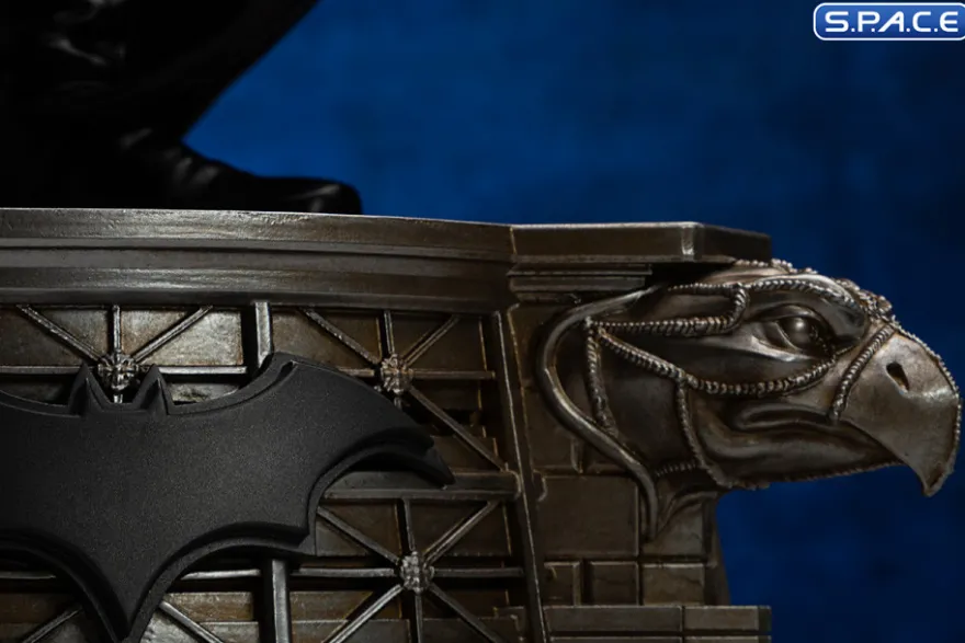 1/4 Scale Batman from DC Trinity Legacy Replica Statue