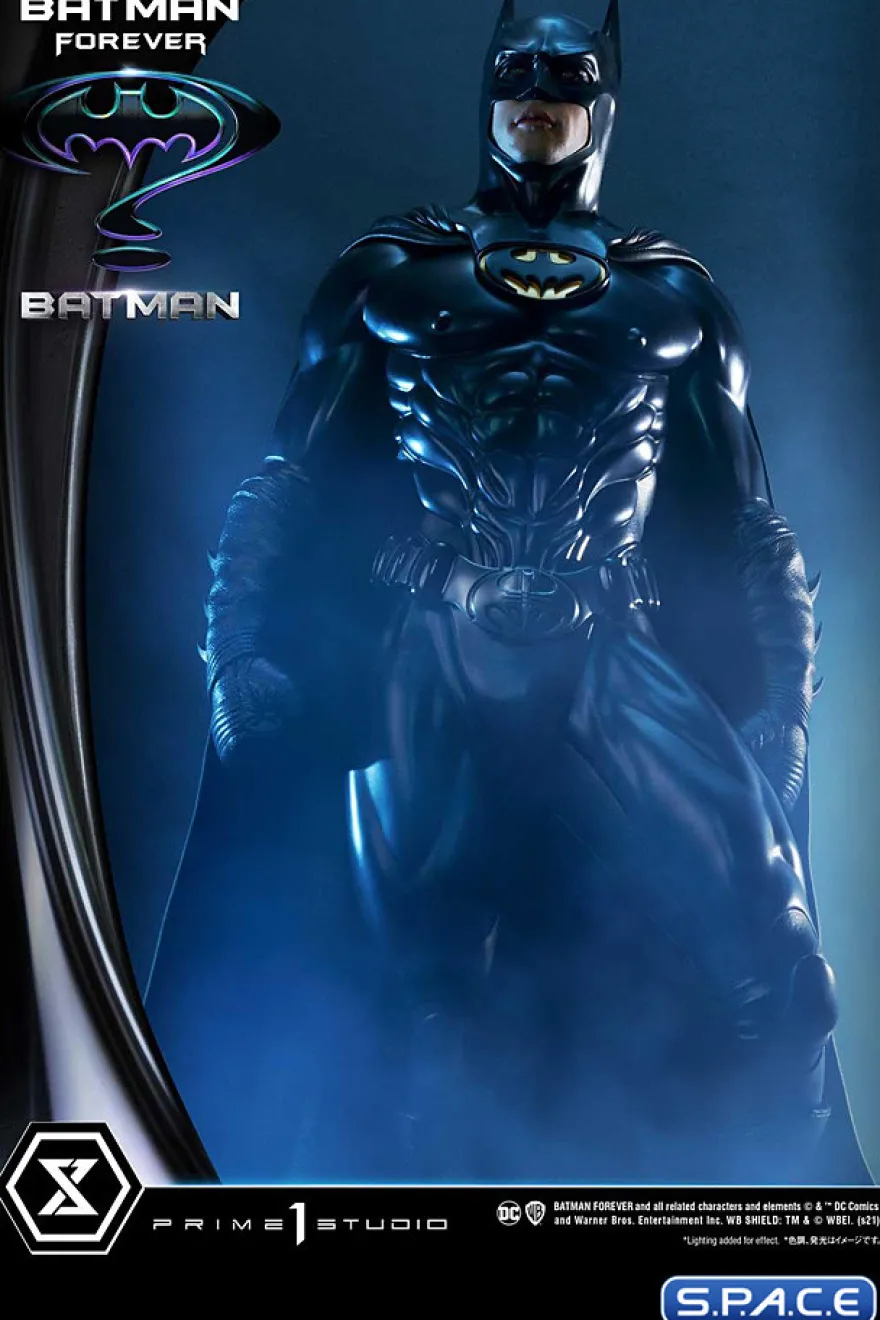 1/3 Scale Batman Museum Masterline Statue