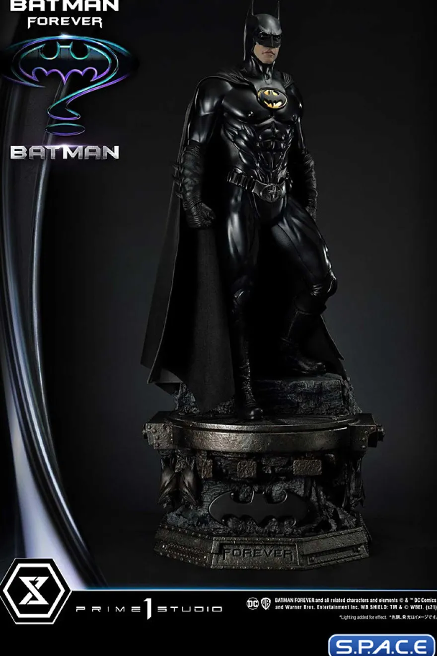 1/3 Scale Batman Museum Masterline Statue