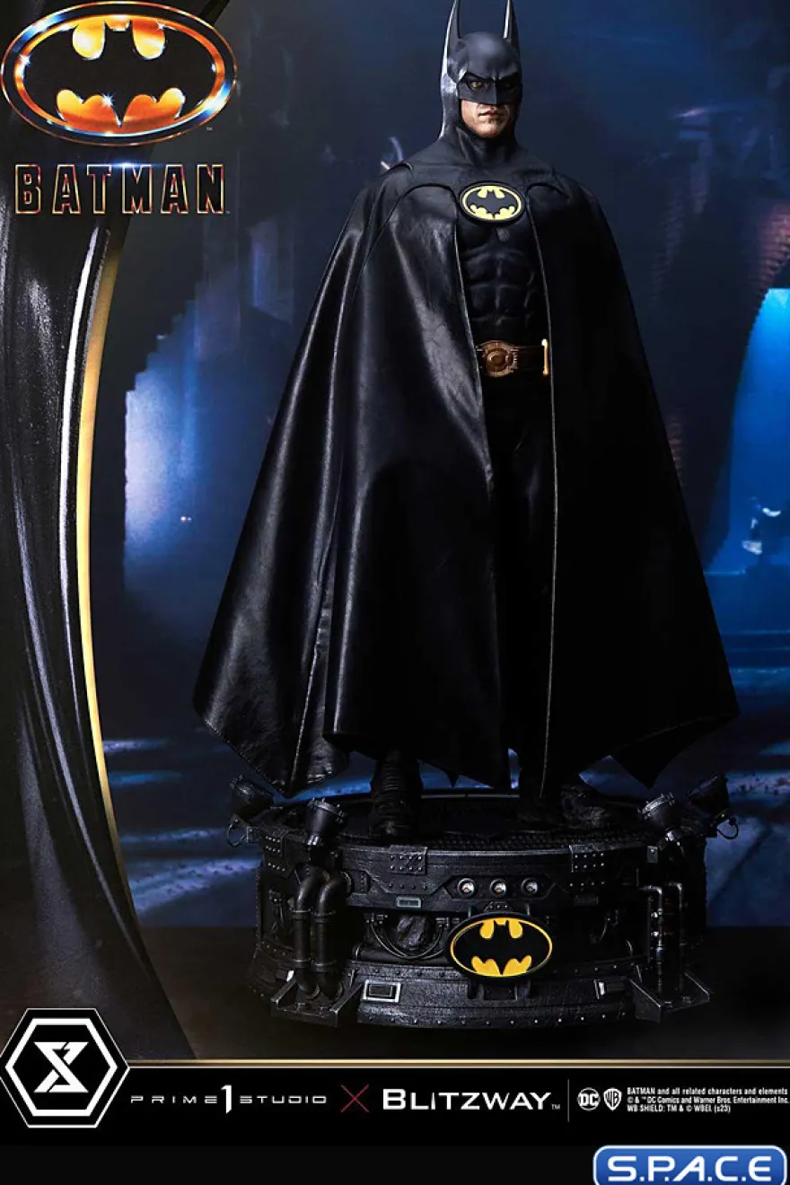 1/3 Scale Batman Museum Masterline Statue