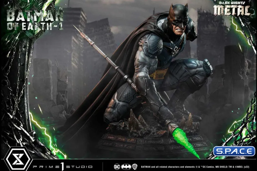 1/3 Scale Batman of Earth-1 Deluxe Museum Masterline Statue
