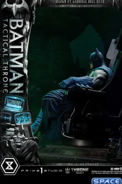 1/4 Scale Batman Tactical Throne Throne Legacy Statue