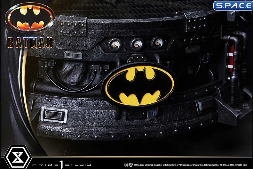 1/3 Scale Batman Ultimate Museum Masterline Statue