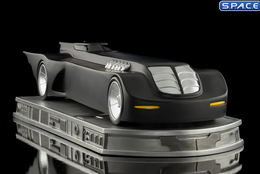 1/10 Scale Batmobile Art Scale Statue (Batman: The Animated Series)