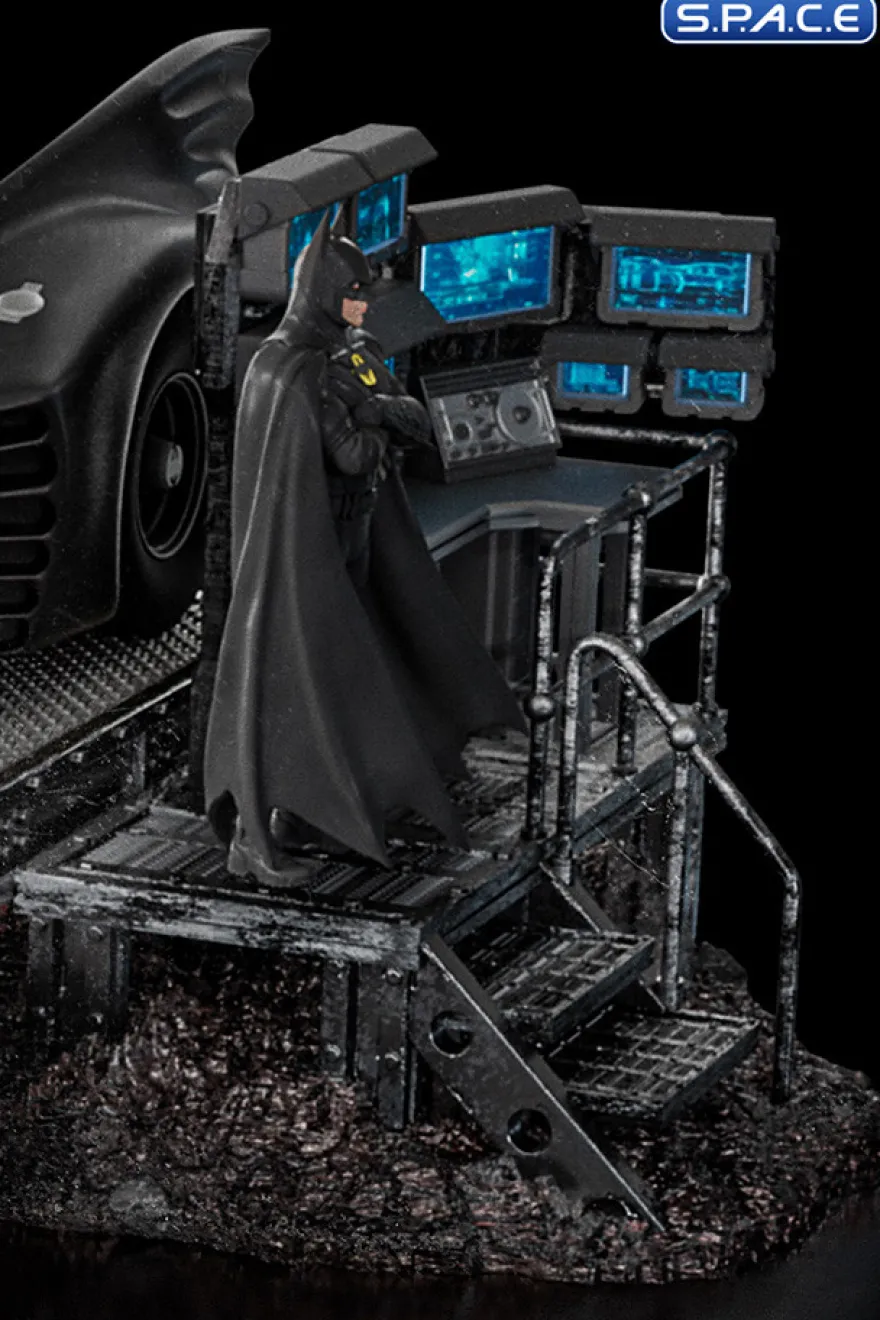 1/10 Scale Batmobile Deluxe Art Scale Statue