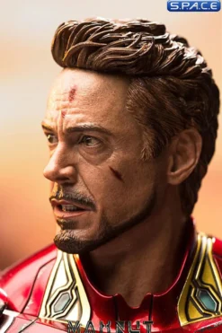 1/6 Scale battle damaged Robert