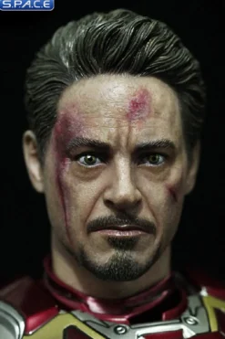 1/6 Scale battle damaged Tony