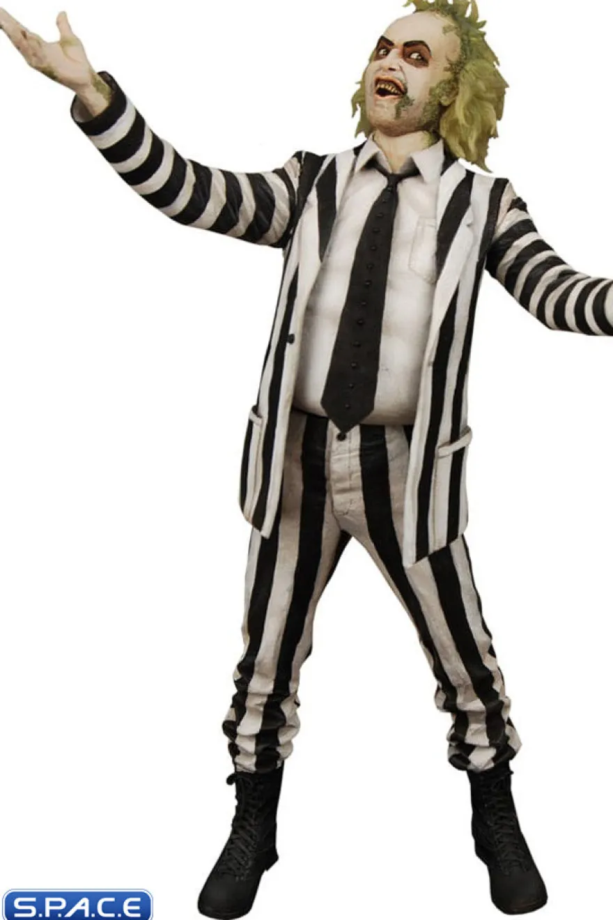 1/4 Scale Beetlejuice - Striped Suit Version