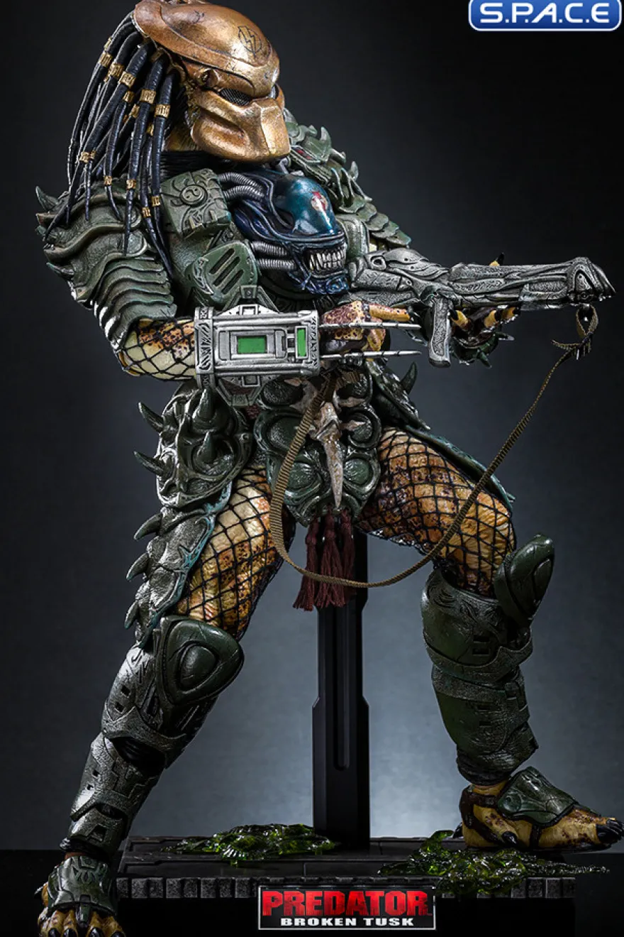 1/6 Scale Broken Tusk Predator Comic Masterpiece CMS029