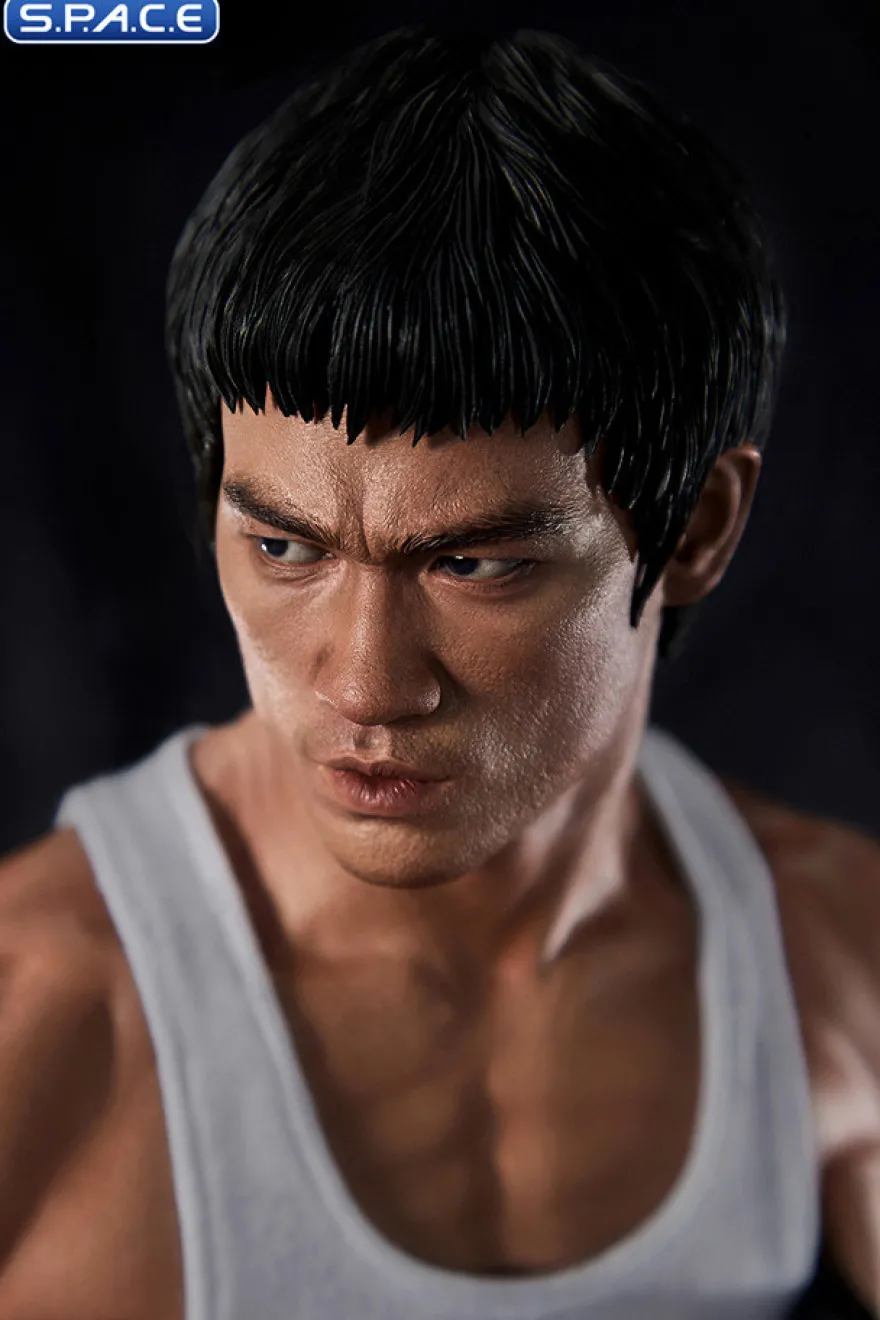 1/4 Scale Bruce Lee Superb Hybrid Tribute Statue Version 4