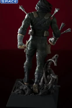 1/10 Scale B Statue