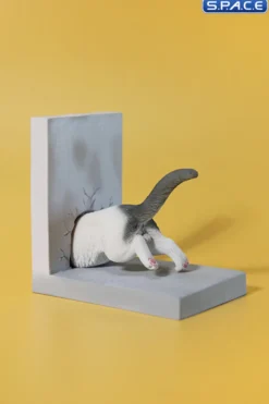 1/6 Scale Cat through the Wall