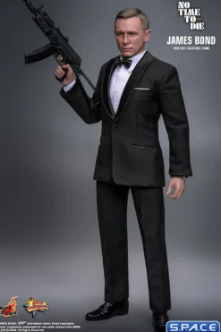 1/6 Scale Daniel Craig as James Bond