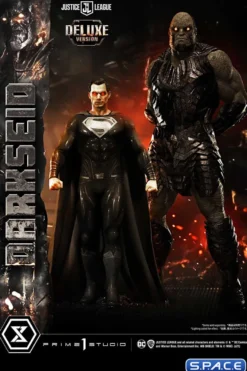1/3 Scale Darkseid Deluxe Museum Masterline Statue - Bonus Version