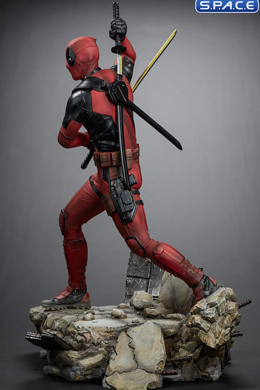 1/4 Scale Deadpool Legacy Replica Statue