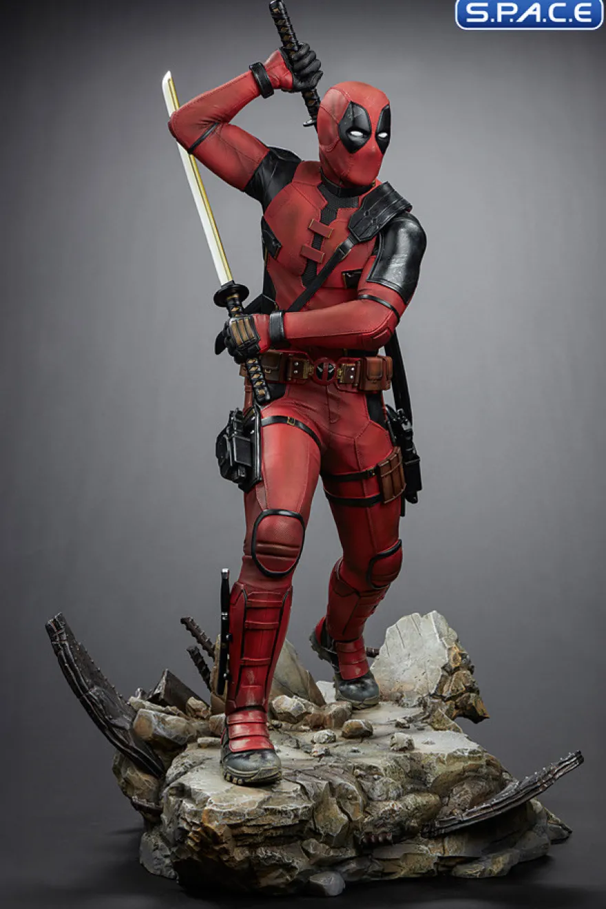 1/4 Scale Deadpool Legacy Replica Statue