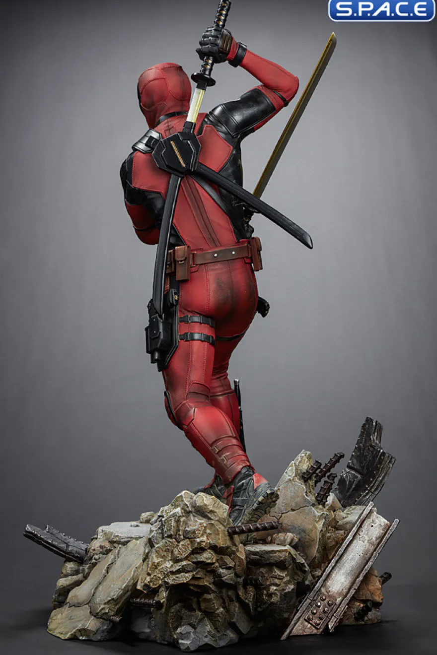 1/4 Scale Deadpool Legacy Replica Statue