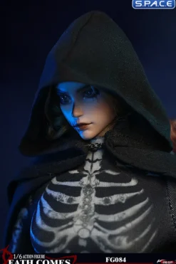 1/6 Scale Death Comes