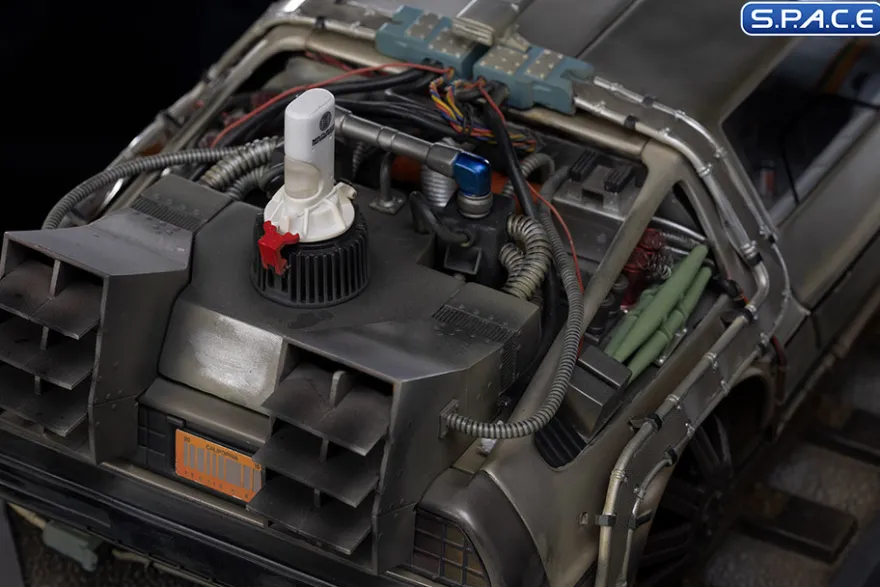 1/10 Scale DeLorean Art Scale Statue