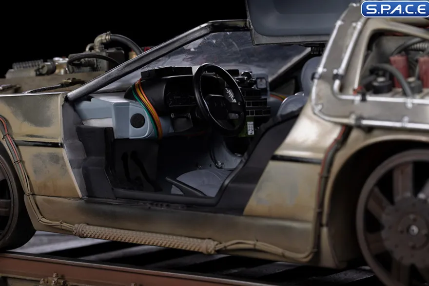 1/10 Scale DeLorean Art Scale Statue
