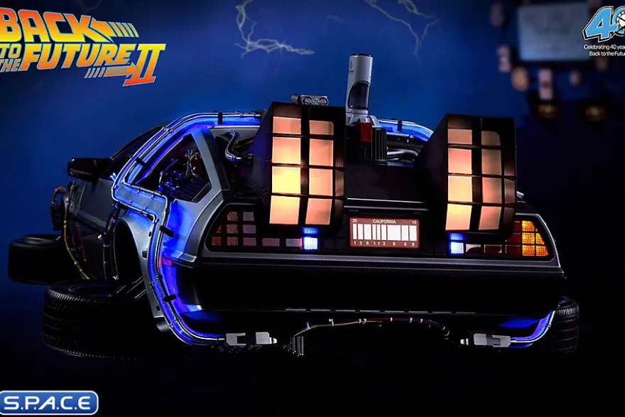 1/6 Scale DeLorean Time Machine Ultimate Masterpiece Series